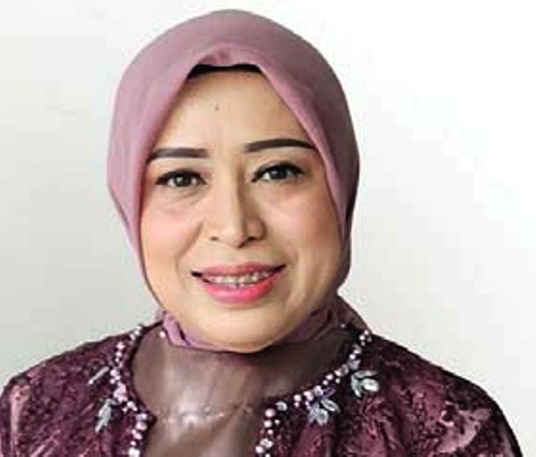 Metria Eliza, M.Pd, KEPALA SDN 25 BALAI TANGAH.(TIM LAMAN GURU)