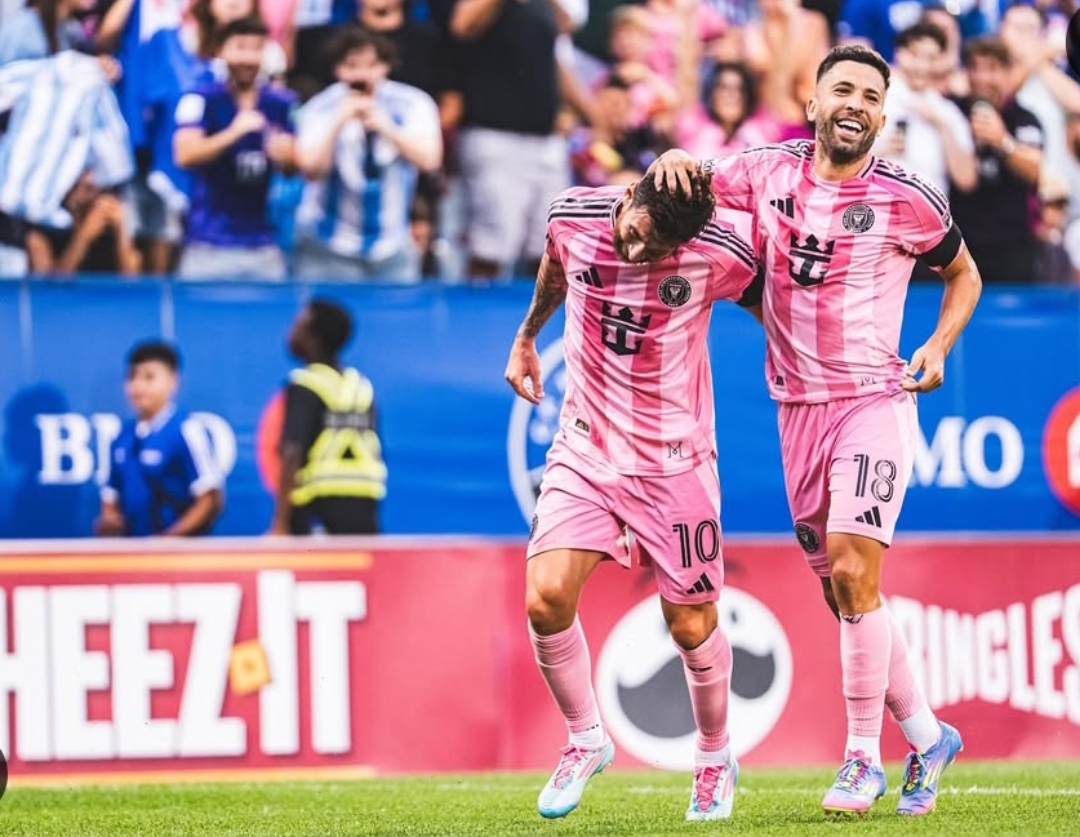 Lionel Messi dan Jordi Alba (kanan) saat membela Inter Miami. Mascherano berharap keduanya tak tampil di laga MLS All-Star 2025 demi pemulihan fisik. (Foto: Dok. Instagram/@jordialbaoficial)