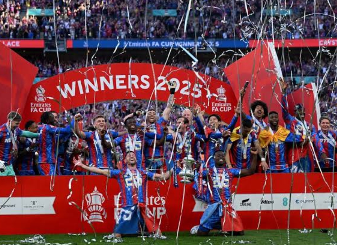 Crystal Palace menorehkan sejarah baru di Piala FA 2025 memenangkan trofi mayor pertama usai mengalahkan Manchester City 1-0 di final di Stadion Wembley, 17 Mei 2025. (Foto: Dok. BEIN Sports)
