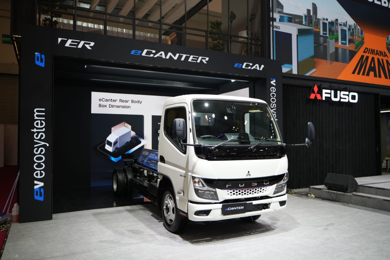 PT Krama Yudha Tiga Berlian Motors (KTB) hadirkan inovasi terbaru untuk memperkuat ekosistem truk listrik eCanter pada ajang Gaikindo Indonesia International Auto Show (GIIAS) 2025.