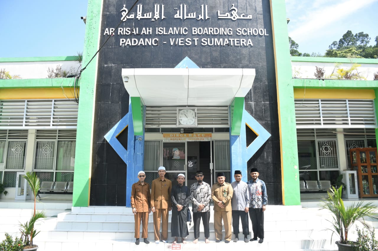 PIAR terima kunjungan fasilitator mu&rsquo;adalah UIM, bahas kelengkapan dokumen akreditasi pesantren untuk akses kuliah tanpa tes di Madinah.