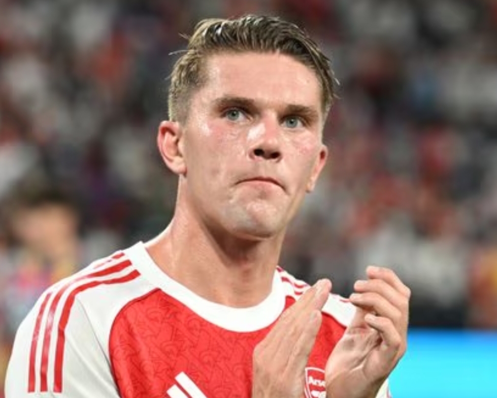 Debut Viktor Gyokeres bersama Arsenal saat melawan Tottenham Hotspur dalam laga uji coba di Kai Tak Sports Park, Hong Kong, Kamis (31/7). (Foto: Arsenal)