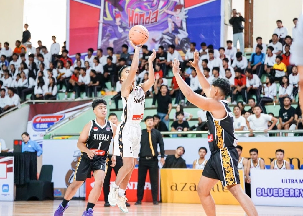 Kompetisi basket pelajar terbesar di Indonesia, Honda DBL with Kopi Good Day 2025-2026, resmi dimulai di Pulau Dewata. Seri pembuka berlangsung di Bali pada 8&ndash;16 Agustus 2025. (Foto: DBL Indonesia)