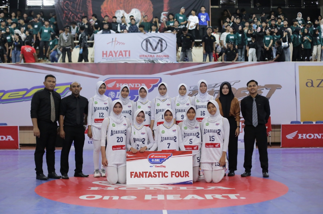 Tim putri SMA Adabiah 2 Padang jadi yang pertama masuk babak Fantastic Four dalam ajang Honda DBL With Kopi Good Day 2025 West Sumatra. (Foto: Gilang/DBL)