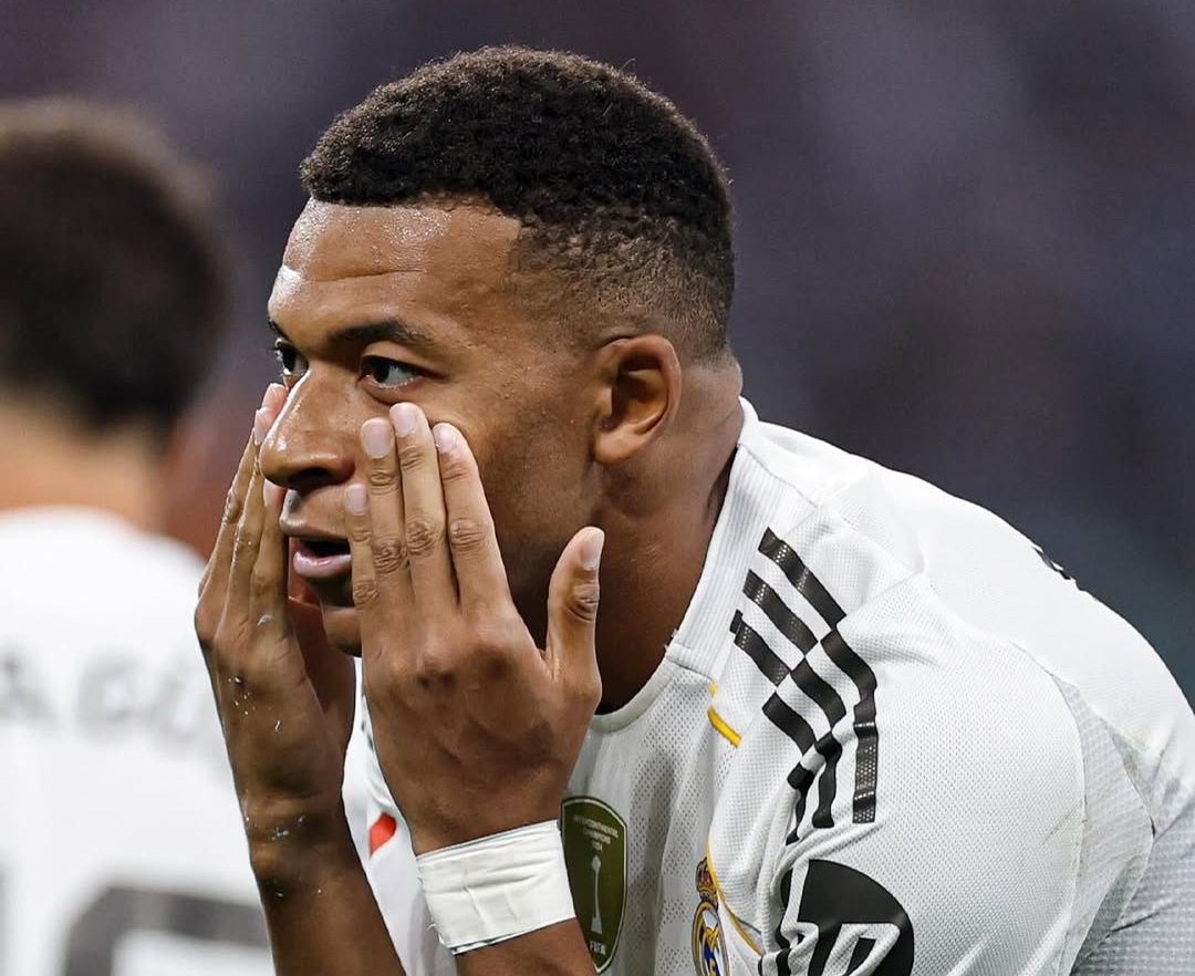 Kylian Mbappe merayakan gol penalti yang membawa Real Madrid menang 1-0 atas Osasuna di Santiago Bernabeu. (Foto: Instagram @realmadrid)