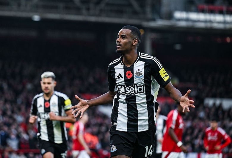 Newcastle United dipastikan masih akan tampil tanpa Alexander Isak saat menghadapi Liverpool di James Park dini hari nanti.