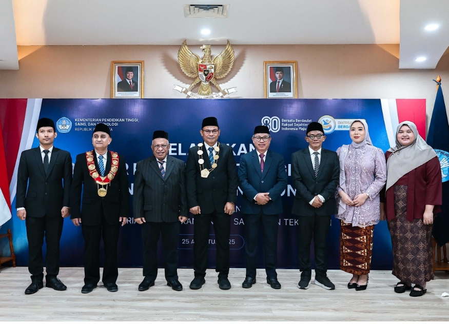 Mendiktisaintek, Brian Yuliarto usai melantik sejumlah rektor perguruan tinggi negeri dan pejabat fungsional di lingkungan Kemdiktisaintek.(Foto: Kemdiktisaintek)