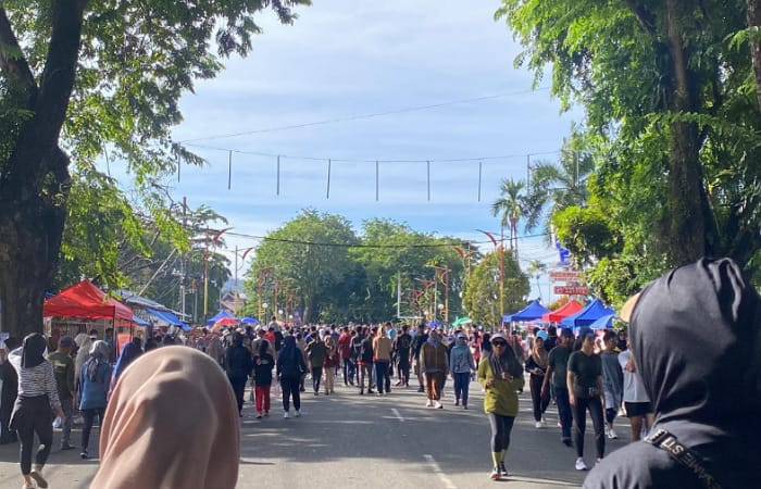 Suasana Car Free Day (CFD)&nbsp;di&nbsp;Padang.