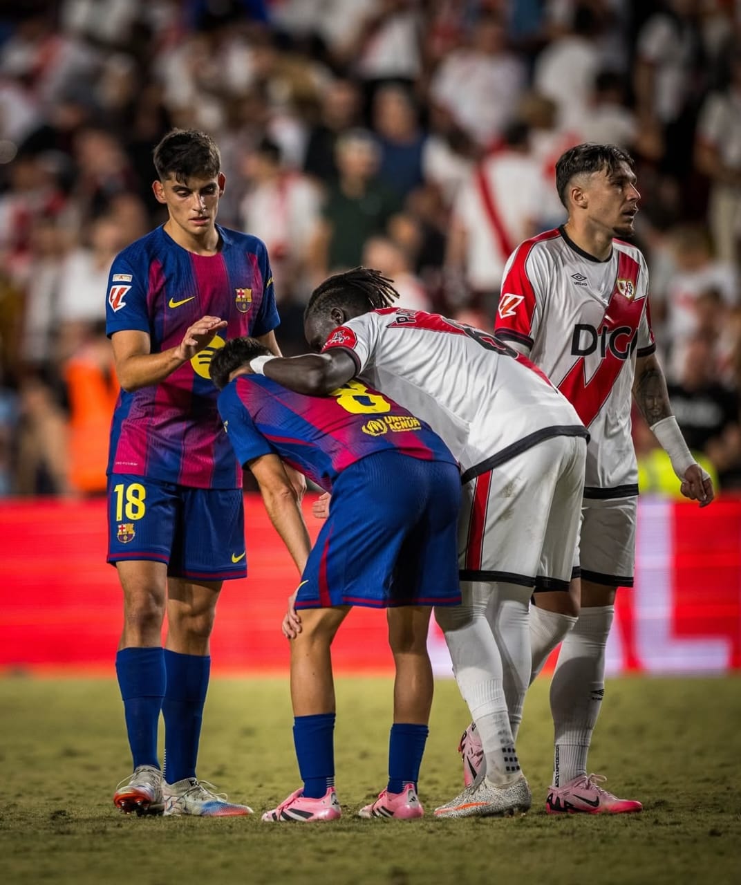 FC Barcelona diimbangi Rayo Vallecano 1-1 di pekan ketiga LaLiga di Campo de Futbol de Vallecas kemarin (1/9).