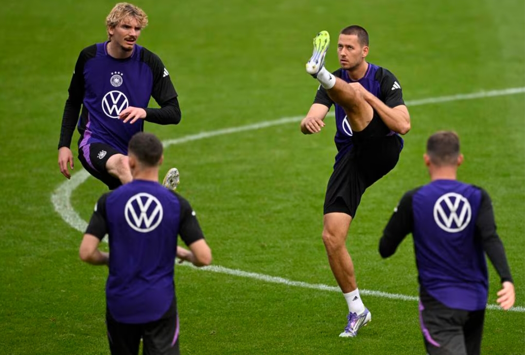 Pemain Timnas Jerman latihan jelang duel penting lawan Irlandia Utara di Kualifikasi Piala Dunia 2026. (Foto: FIFA.com)