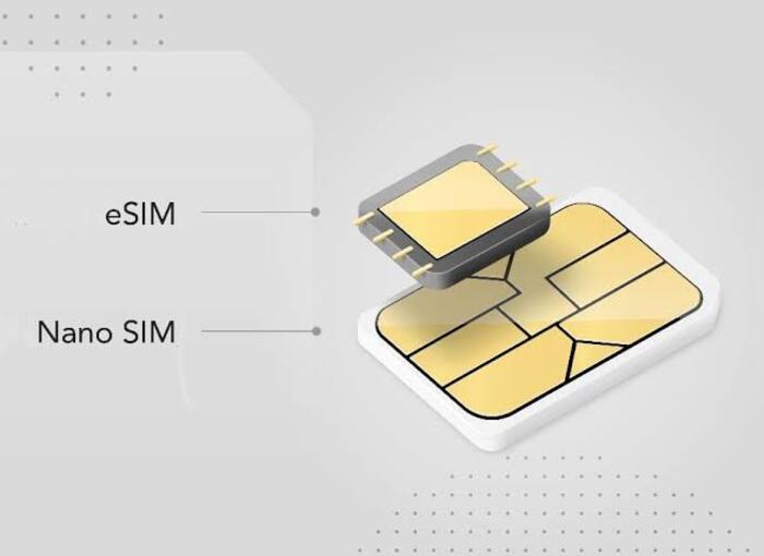 eSIM hadir sebagai pengganti kartu SIM fisik. Praktis, aman, dan fleksibel, namun dukungan operator global belum merata. Inilah keunggulan dan tantangan transisinya.