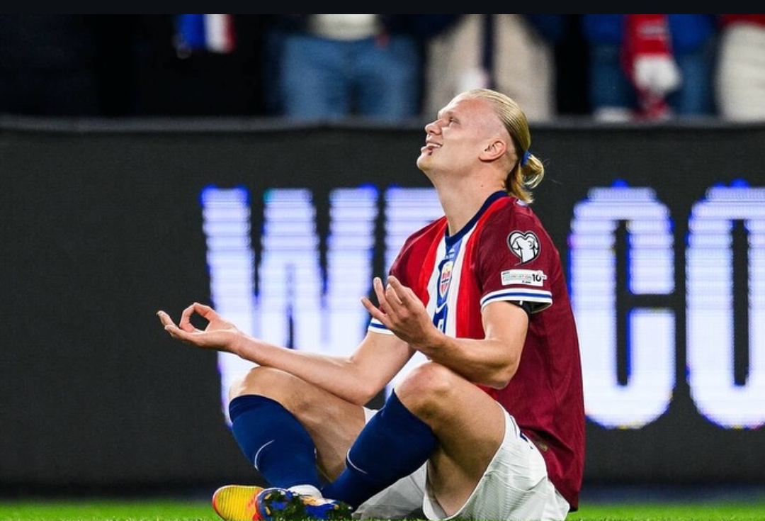 Momen selebrasi Erling Haaland setelah torehkan lima gol pada laga Norwegia vs Moldova yang berakhir 11-1. (Foto: Instagram @erling)