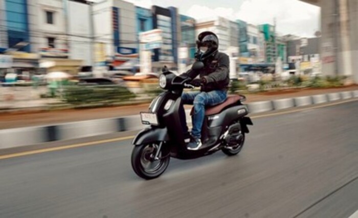 Yamaha Fazzio Hybrid buktikan konsumsi bensin irit lewat uji pemakaian harian beragam kondisi, tembus rata-rata 51,6 km/liter dengan tangki 5,1 liter.