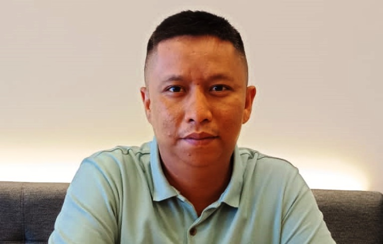 Rozi Yasri Mairizal, S.Pd.I, GURU UPT SDN 11 LAWANG MANDAHILING