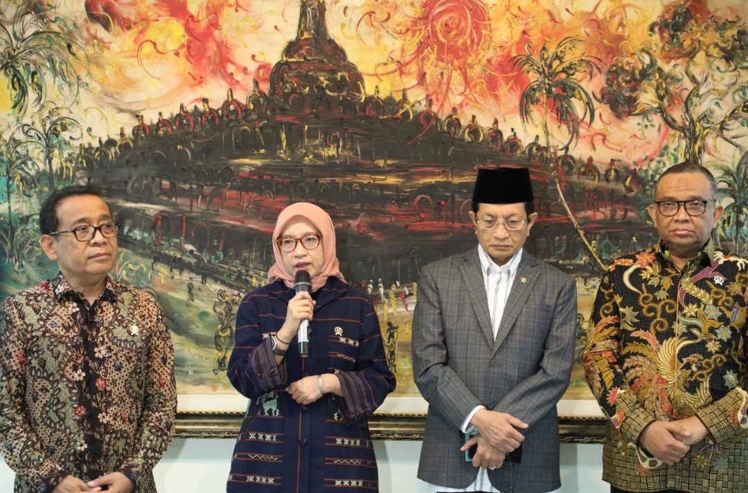 Menko PMK Pratikno, Menteri PANRB Rini Widyantini, Menang Nasaruddin Umar serta Wamenaker Afriansyah Noor usai Rapat penetapan hari libur dan cuti bersama 2026.(Foto: Humas Kemenpan)