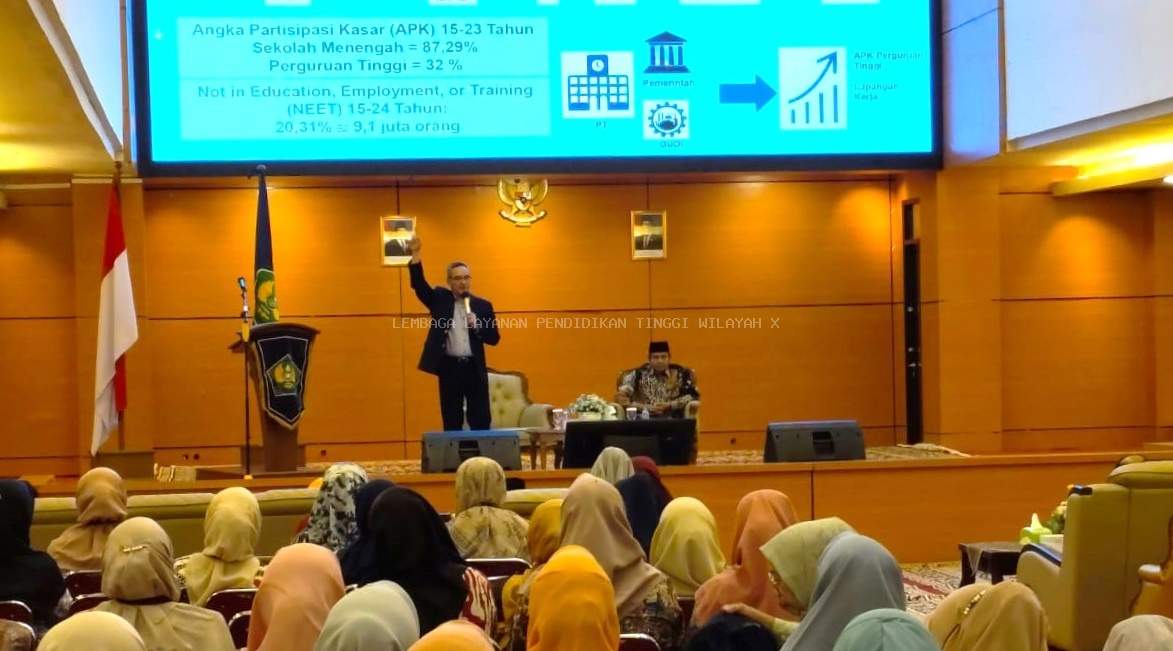 Kuliah Umum Direktur Kelembagaan Dirjen Dikti di Universitas Bung Hatta.