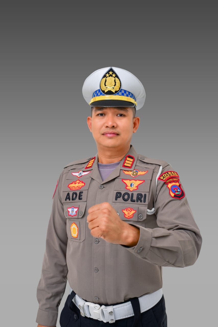 Kasatlantas Polres Pessel, AKP Ade Putra. (Dok Ade)