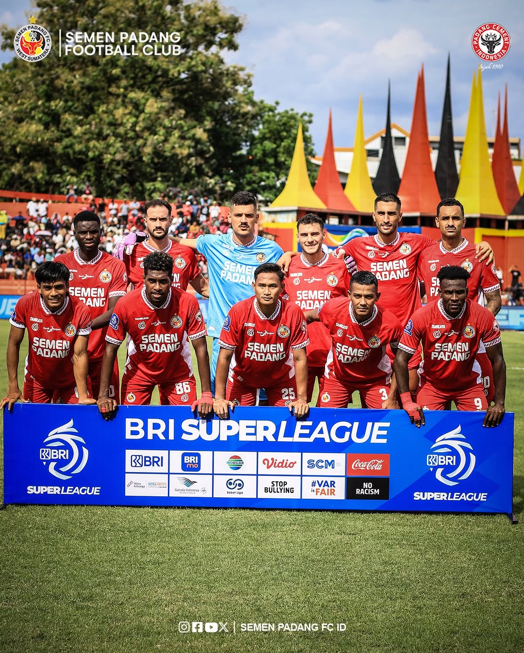 Susunan pemain Semen Padang FC di laga sebelumnya.