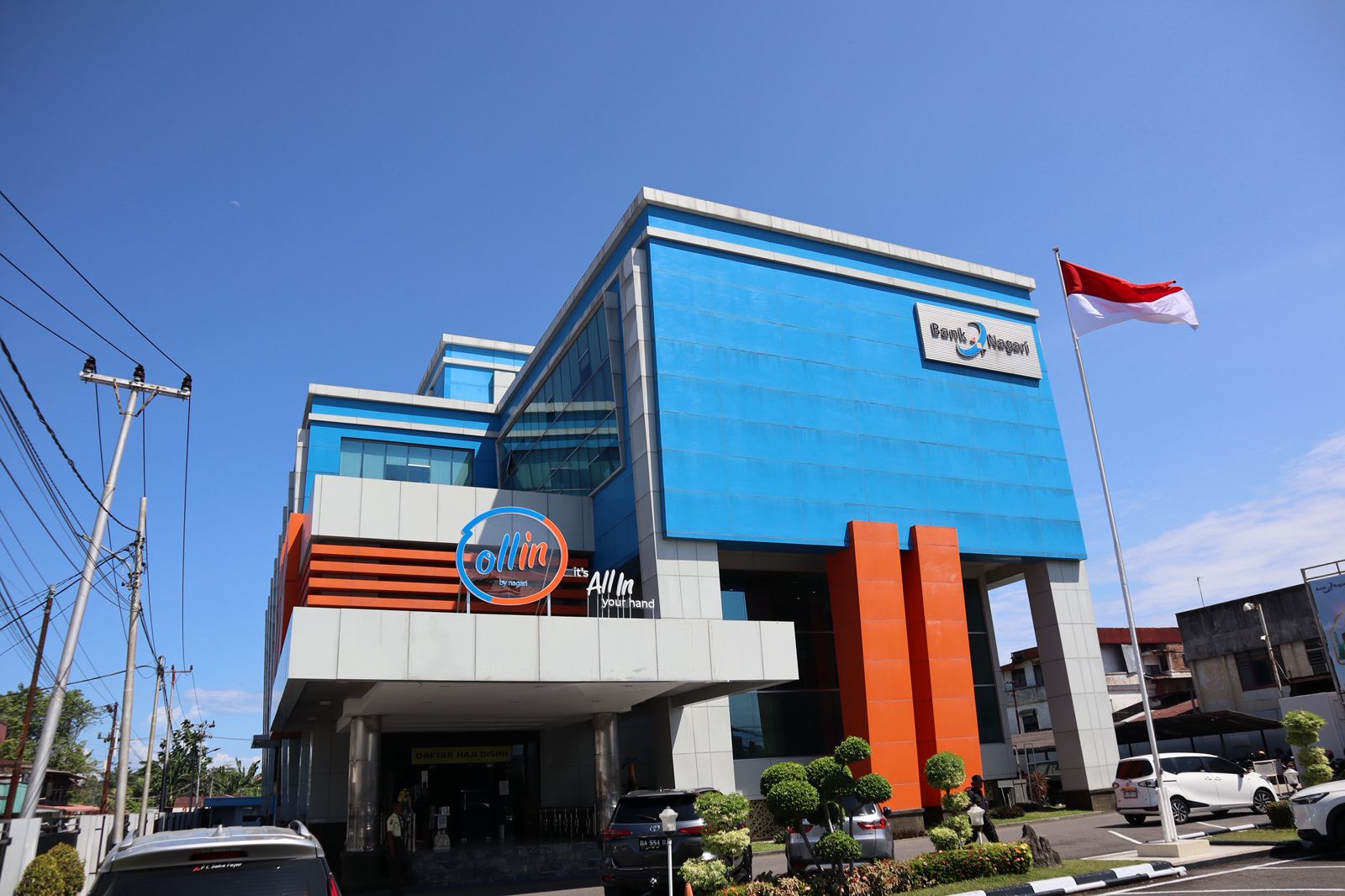 Kantor Pusat Bank Nagari yang berlokasi di Jalan Pemuda Nomor 21, Padang.