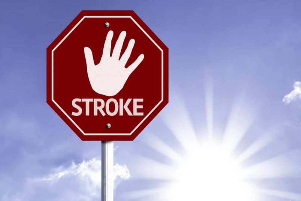 Prevalensi stroke di Sumatera Barat capai 8,8 per 1.000 penduduk, lebih tinggi dari nasional. Pemerintah fokus cegah lewat deteksi dini.