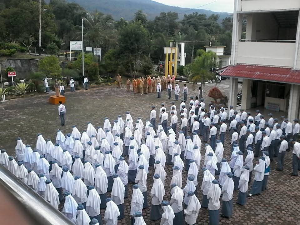 Siswa SMAN 1 Sumbar di Kota Padangpanjang. (Foto FB)