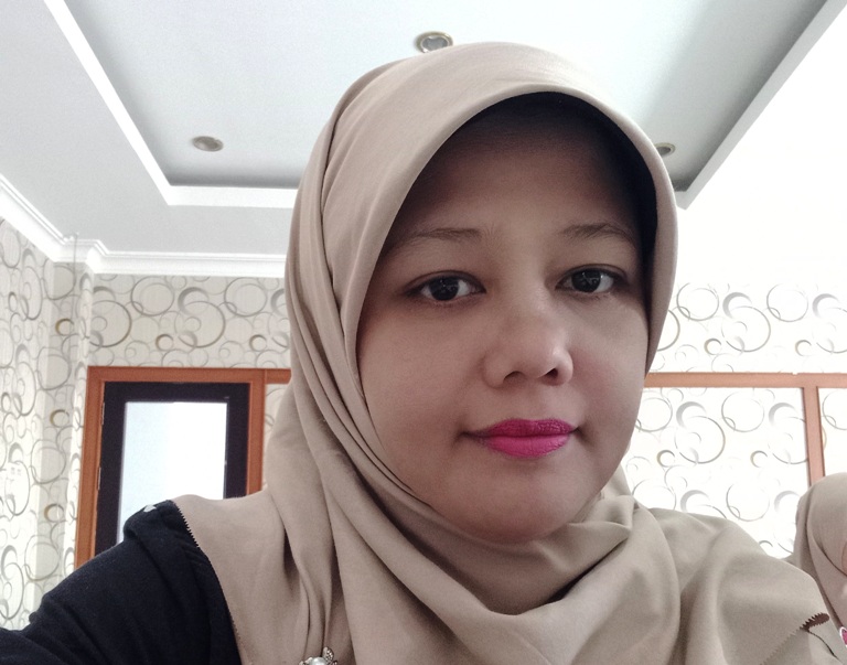 Meri Fitriani, S.Pd, SMPNEGERI 11 PADANG