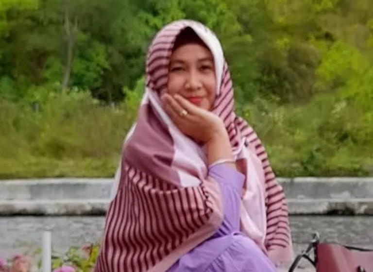Dini Febrigaria, GURU SDN 10 BANDARBUAT