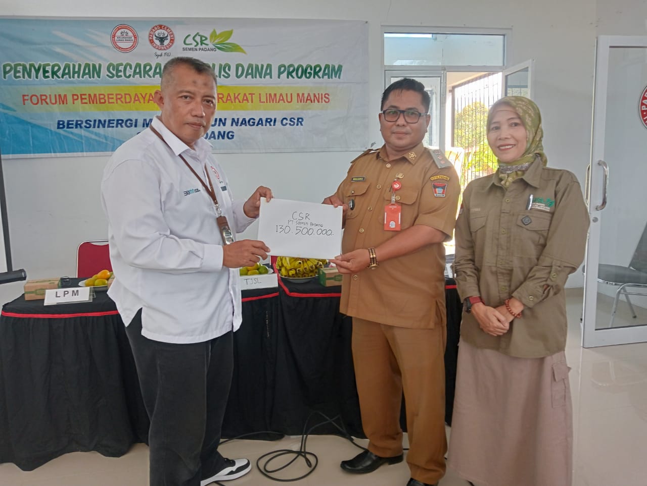 Lurah Limau Manis, Muliadi, apresiasi PT Semen Padang atas Program BMN yang bangun semangat gotong royong, kemandirian, dan ekonomi berkelanjutan masyarakat.