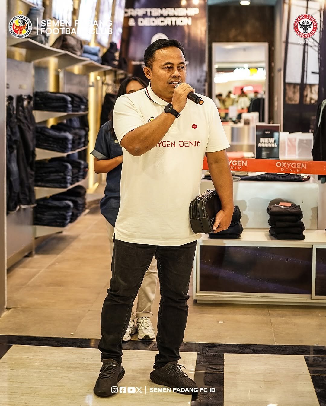 CEO Semen Padang FC, Hermawan Ardiyanto.