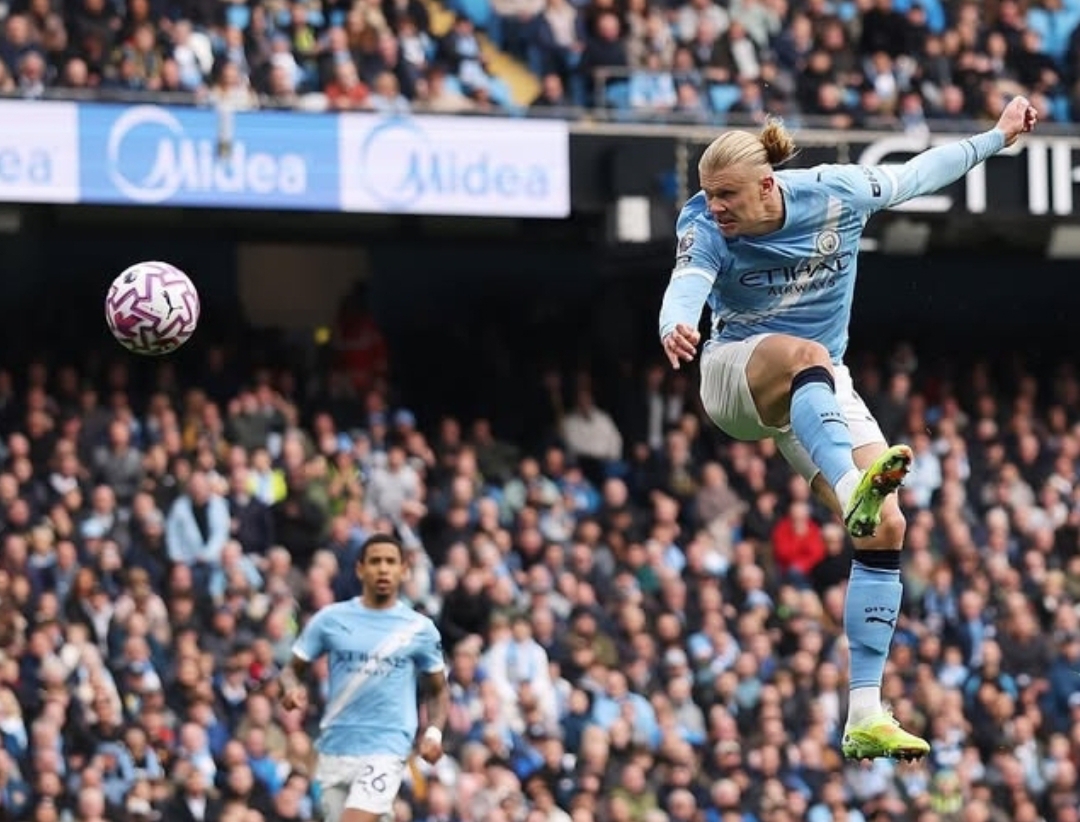 Erling Haaland bakal memimpin serangan Manchester City saat melawan Villarreal di La Cer&aacute;mica. (Foto: Dok. Instagram @erling)