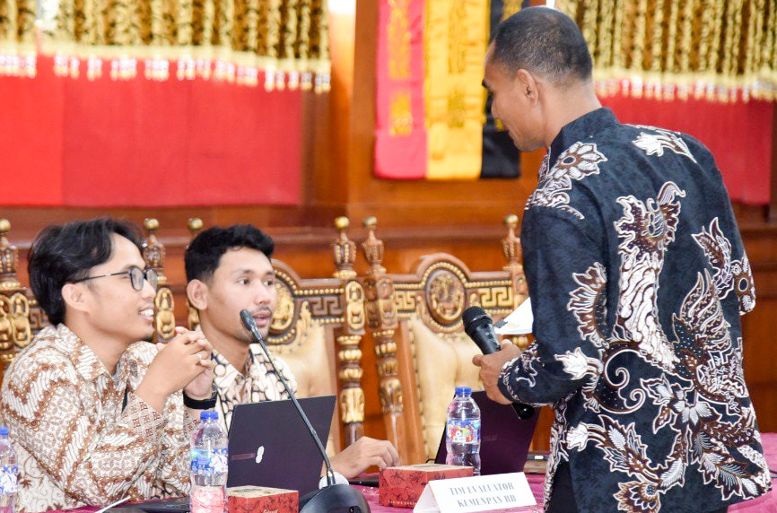 Tim Evaluator dari Kemenpan RB melakukan Evaluasi Sistem Akuntabilitas Kinerja Instansi Pemerintah (SAKIP) Kota Pariaman.