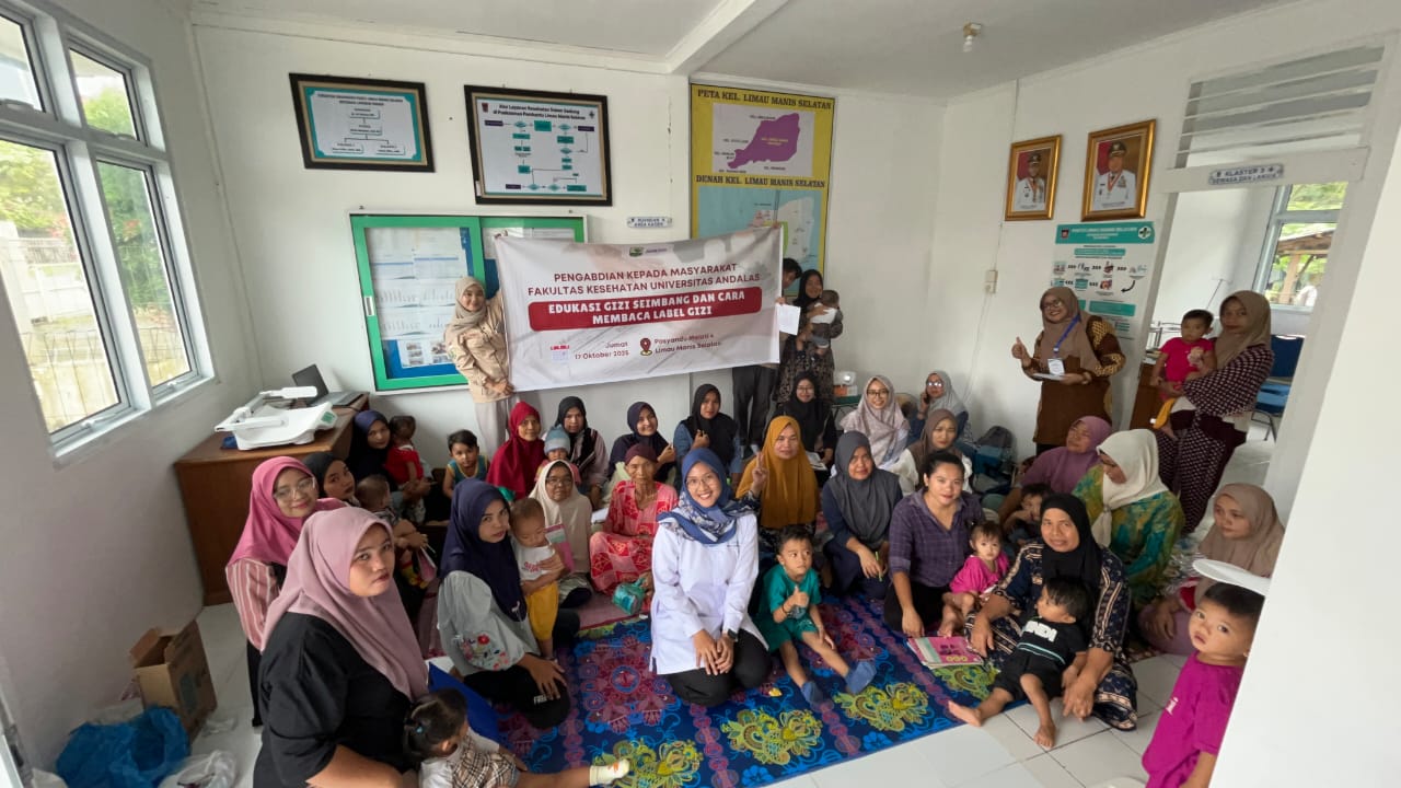 Tim Pengabmas di lokasi kegiatan, Jumat 17 Oktober 2025.(DOK. PRIBADI)