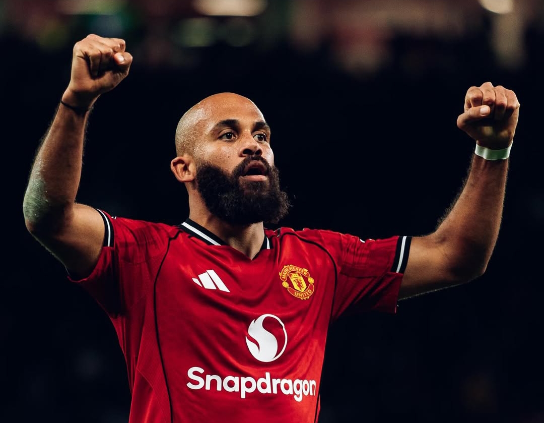 Bryan Mbeumo merayakan golnya untuk Manchester United dalam laga Liga Inggris melawan Brighton di Old Trafford, Minggu dinihari WIB (26/10/2025).(Foto: IG Manchester United)
