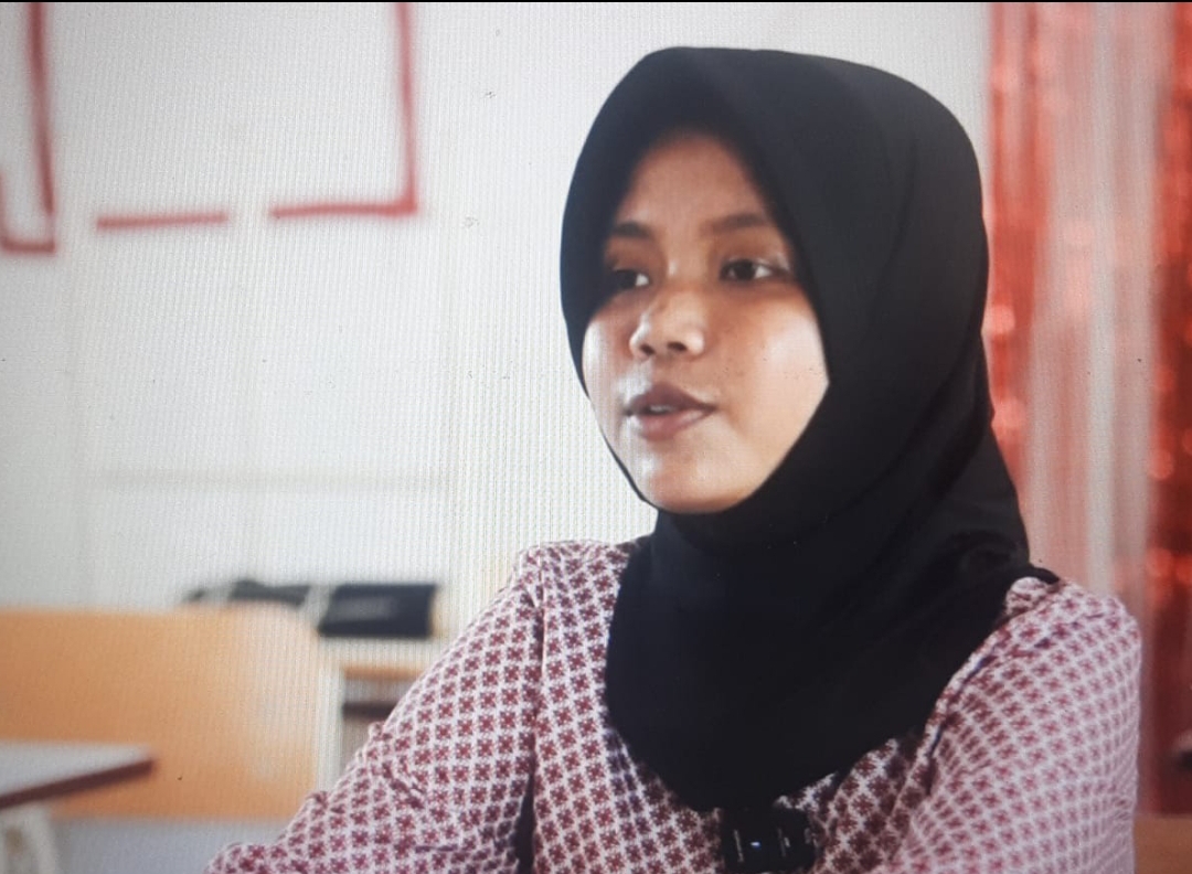 Alfia Rahma, siswi Sekolah Rakyat Menengah Atas (SRMA) 13 Bekasi, anak pemulung asal Bantar Gebang yang kini menikmati pendidikan gratis dan hidup layak berasrama. (Foto: PCO)