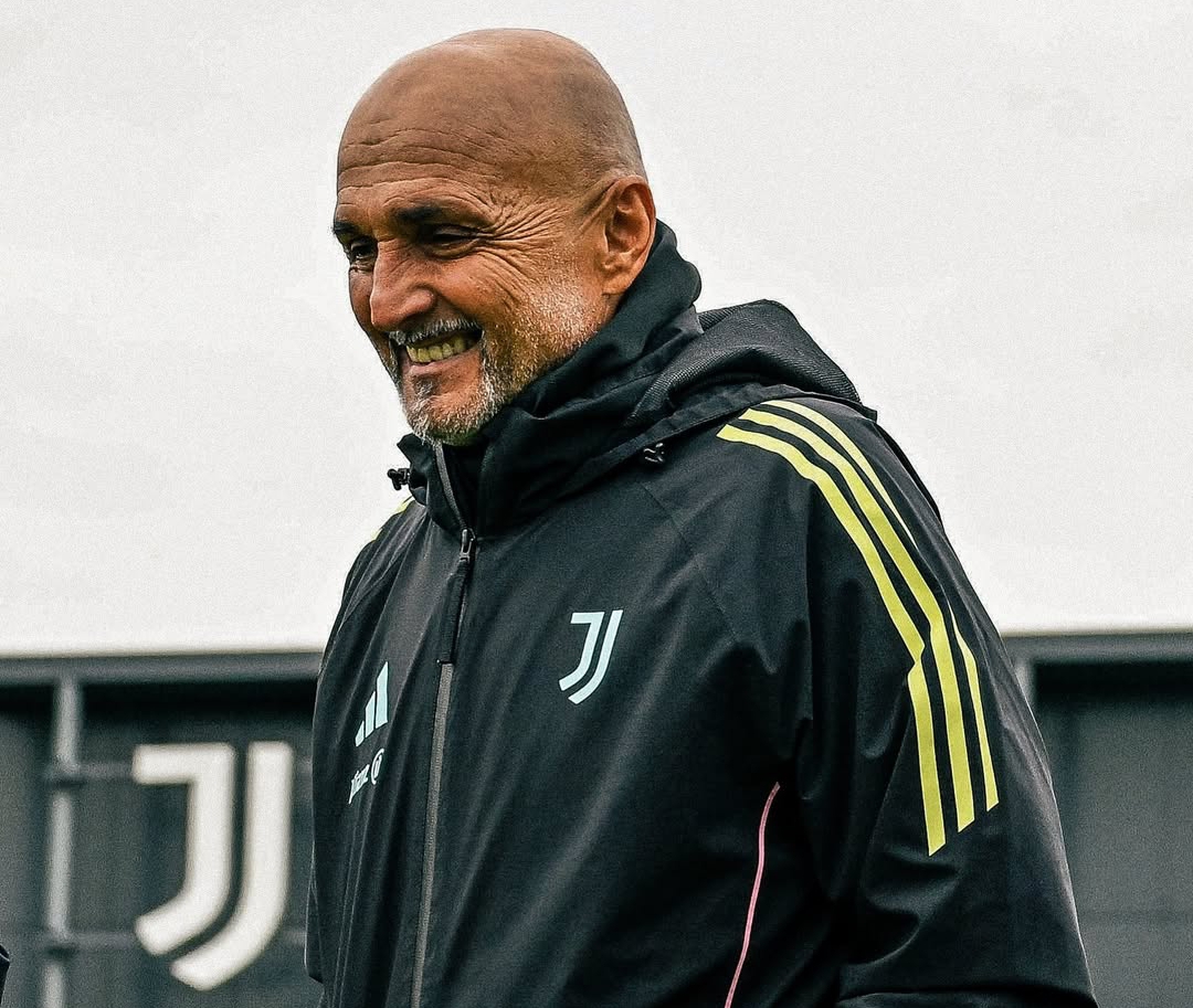 Luciano Spalletti memimpin latihan perdana Juventus jelang laga Serie A kontra Cremonese.(Foto: Instagram @juventus)