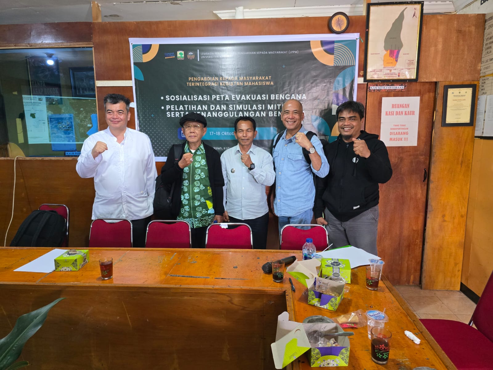 PSB Unand apresiasi simulasi gempa dan tsunami Pemko Padang, namun kajian menunjukkan kesiapsiagaan warga masih rendah di sejumlah kelurahan.