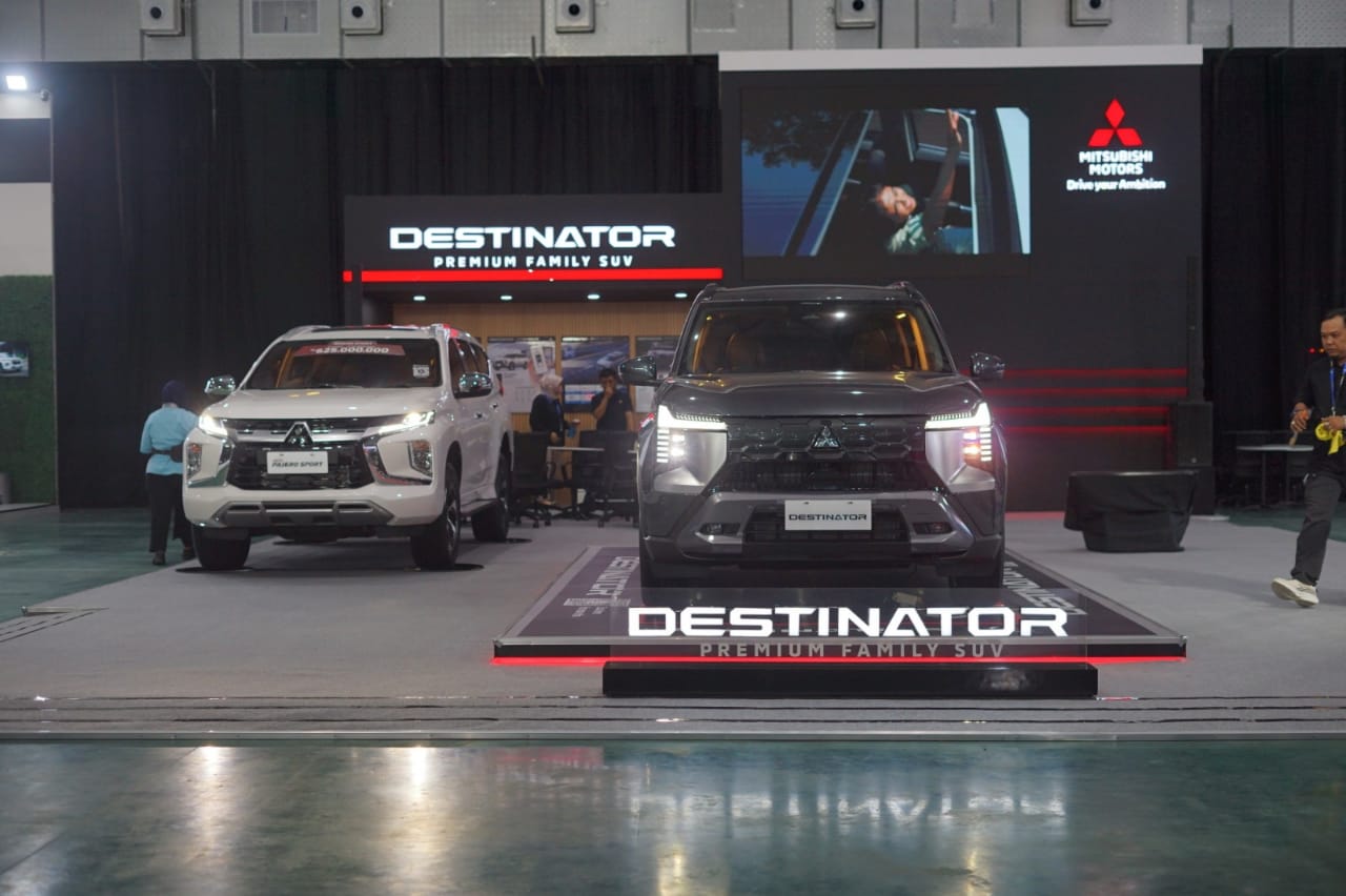 Mitsubishi Motors tampil di GIIAS Makassar 2025 dengan Destinator, Xforce, dan Pajero Sport, tawarkan test drive dan promo eksklusif bagi pengunjung.