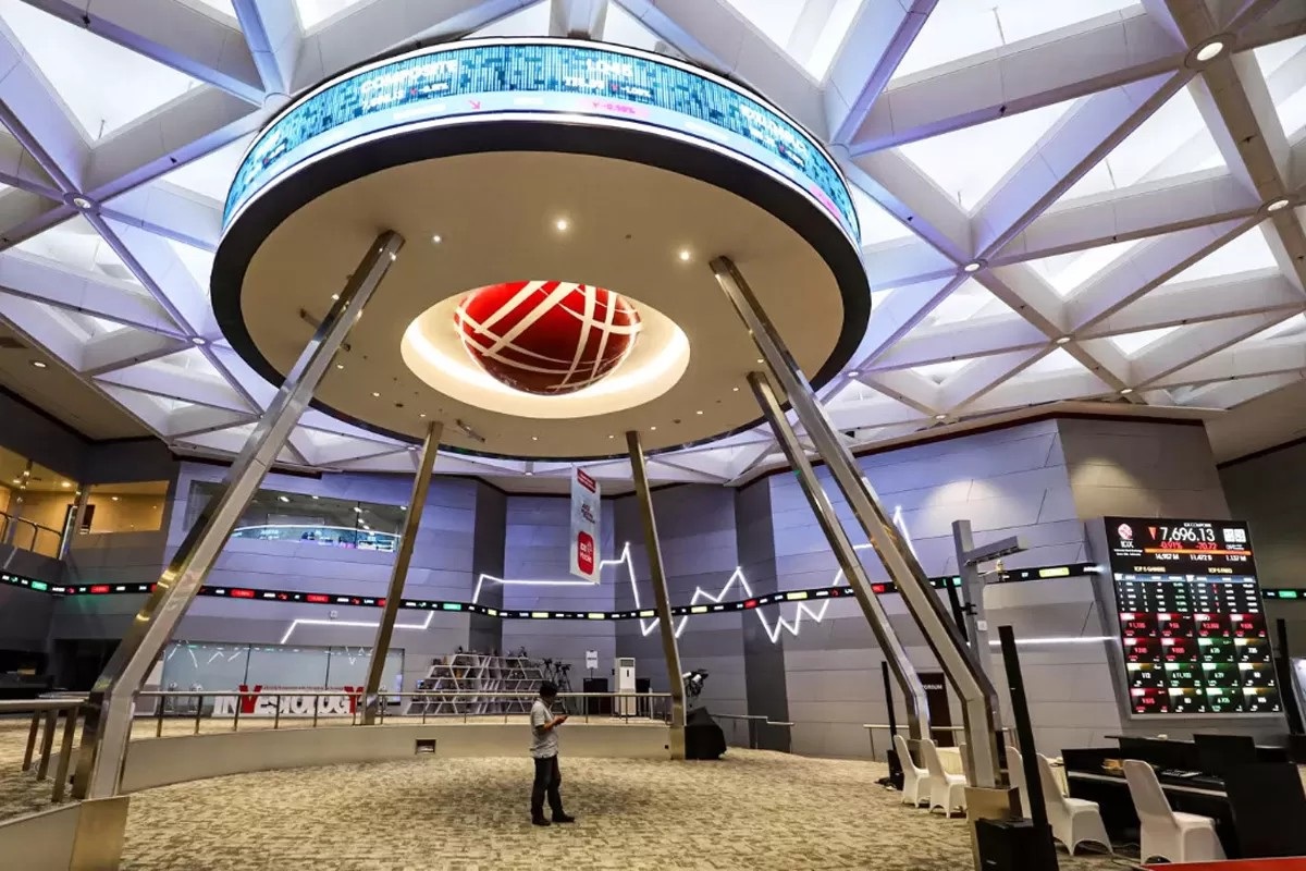 Lantai Bursa Efek Indonesia (BEI) Jakarta. Pasar saham Indonesia mulai menunjukkan tanda-tanda pembalikan arah.
