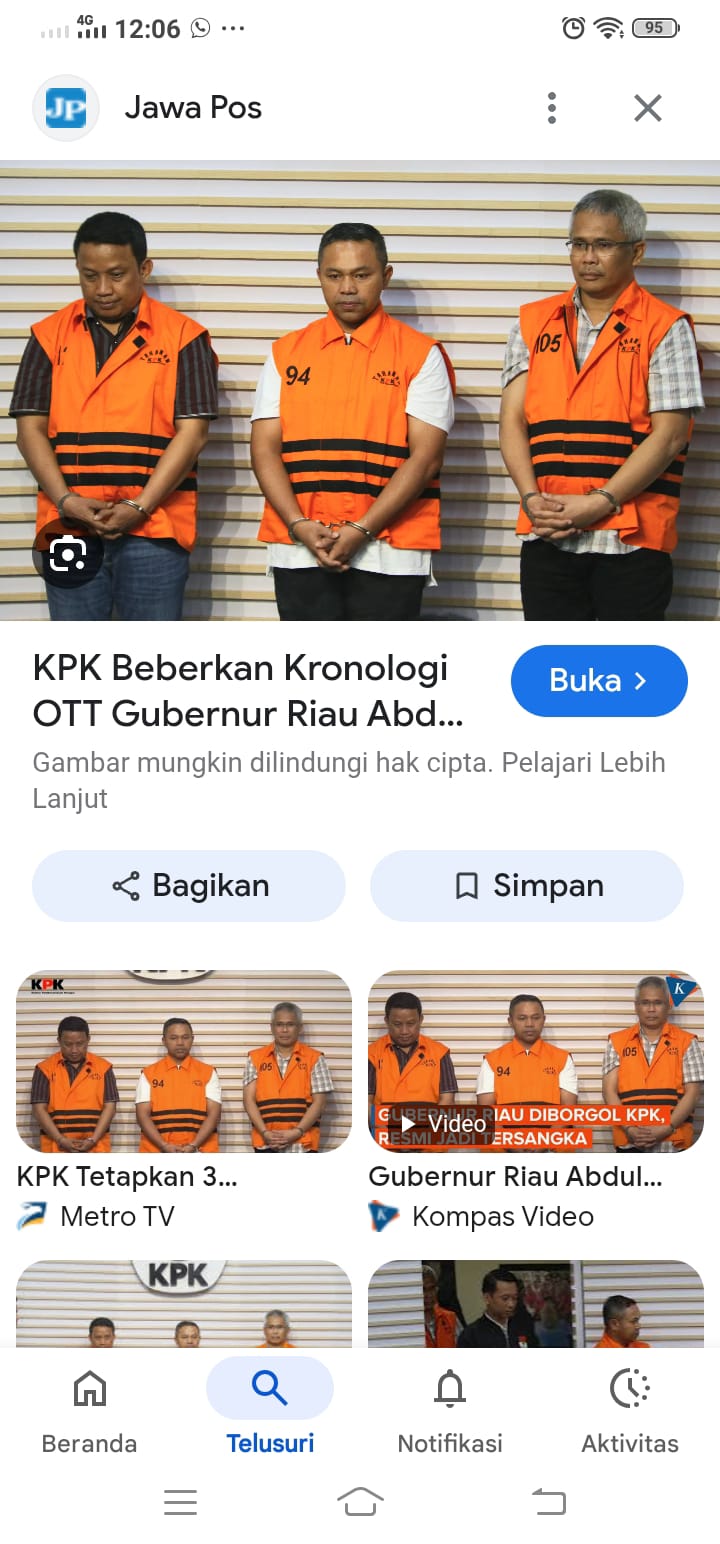 TERSANGKA: Gubernur Riau Abdul Wahid (tengah), Kepala Dinas PUPR-PKPP Riau Muhammad Arief Setiawan, dan Tenaga Ahli Gubernur Riau Dani M Nursalam ditetapkan sebagai tersangka.(YUSNIR/RPG)