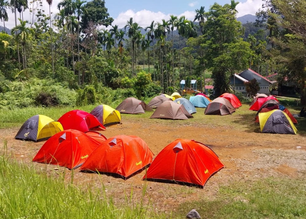 Kawasan Tiger Camp Padang di Lubuk Minturun, Koto Tangah&mdash;destinasi kemping favorit dengan suasana sejuk bekas habitat Harimau Kuranji.(Foto: Mengki Kurniawan/Padek)