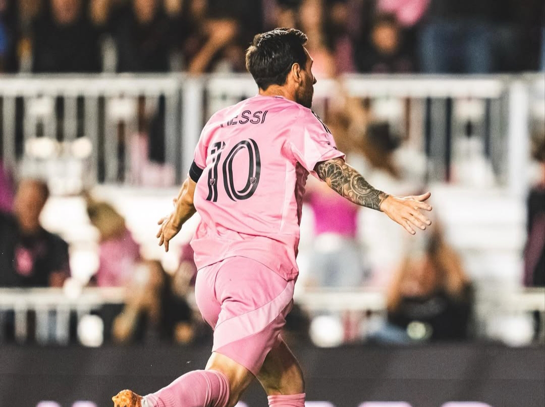 Lionel Messi bawa Inter Miami ke semifinal MLS Cup setelah menang 4-0 atas Nashville SC. Messi cetak dua gol dan jadi penentu kemenangan.(Foto: Instagram @intermiamicf)