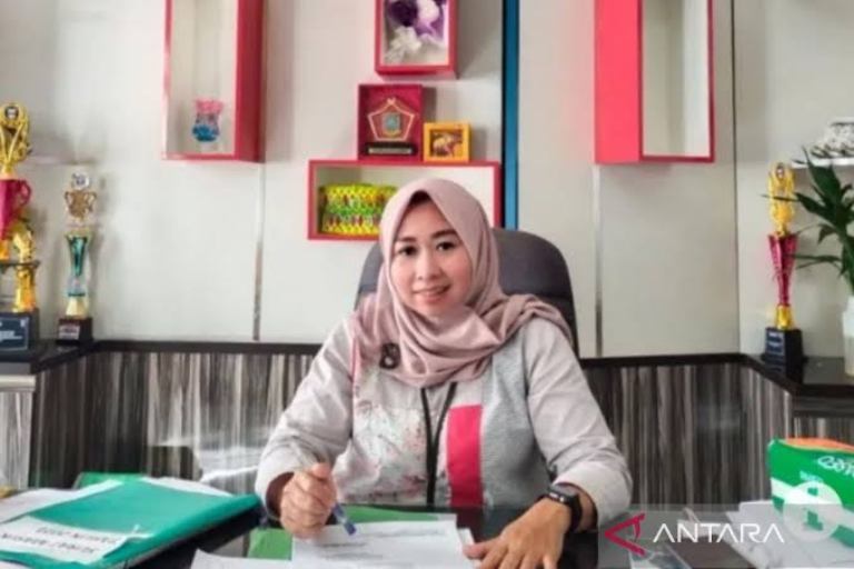 OPTIMIS: Kepala Dinas Perkimtan Dharmasraya, Silaturahmi memberikan keteranan rencana perluasan penerima manfaat program BSPS dan dukungan Pemkab Dharmasraya terhadap program nasional 3 juta rumah.