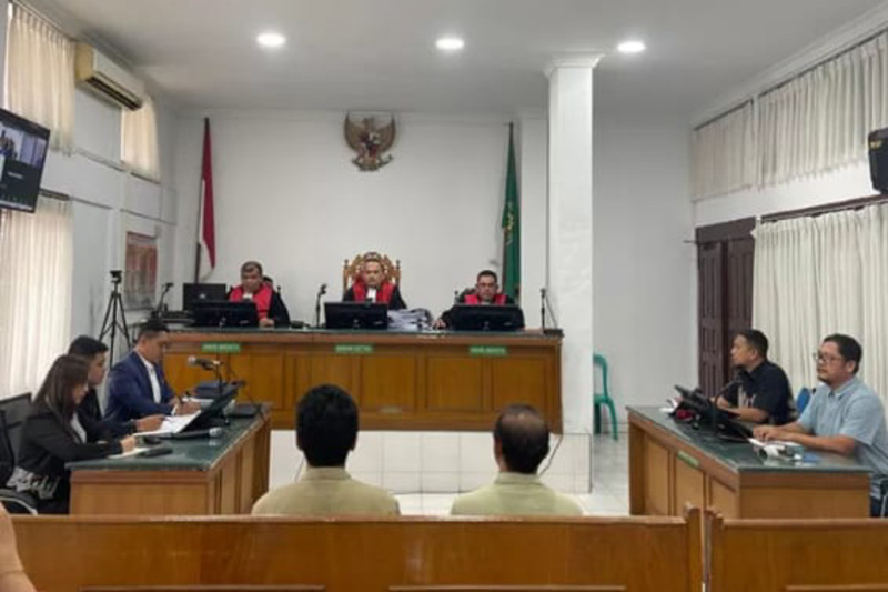 PN Pekanbaru menolak gugatan perdata Rp22 miliar Rida K Liamsi terhadap Riau Pos dan Jawa Pos. Majelis hakim nyatakan gugatan kabur dan tak dapat diterima. (Dok. RPG)
