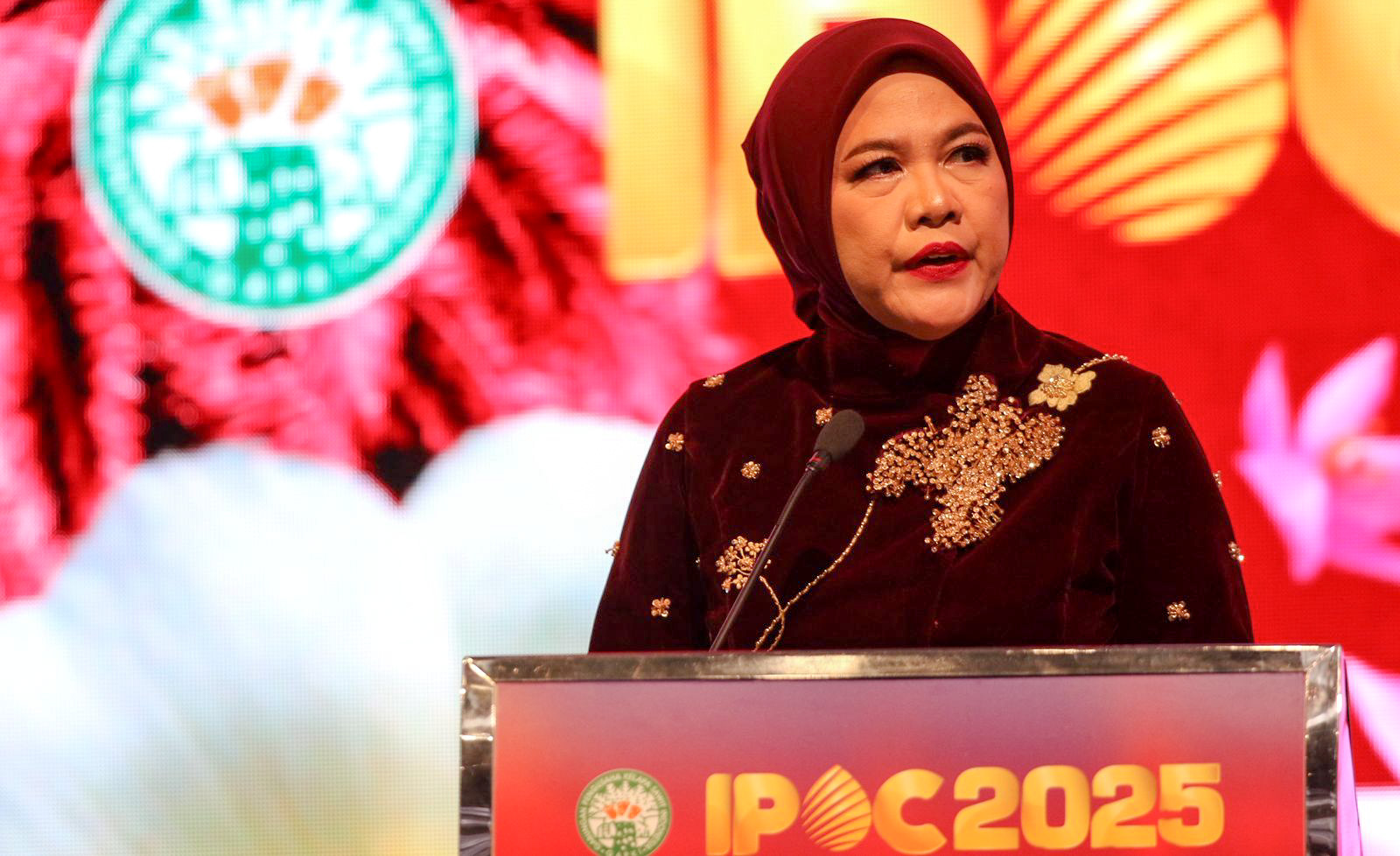 Ketua Panitia IPOC 2025, Mona Surya. (Mifta/Radar Bali)