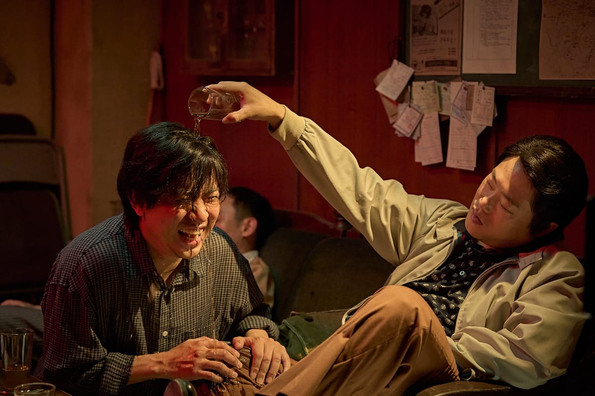 Film terbaru Yeon Sang-ho, The Ugly (2025), tampil di TIFF dengan kisah kelam keluarga dan trauma sosial yang menekan batin manusia. (foto: IMDb)