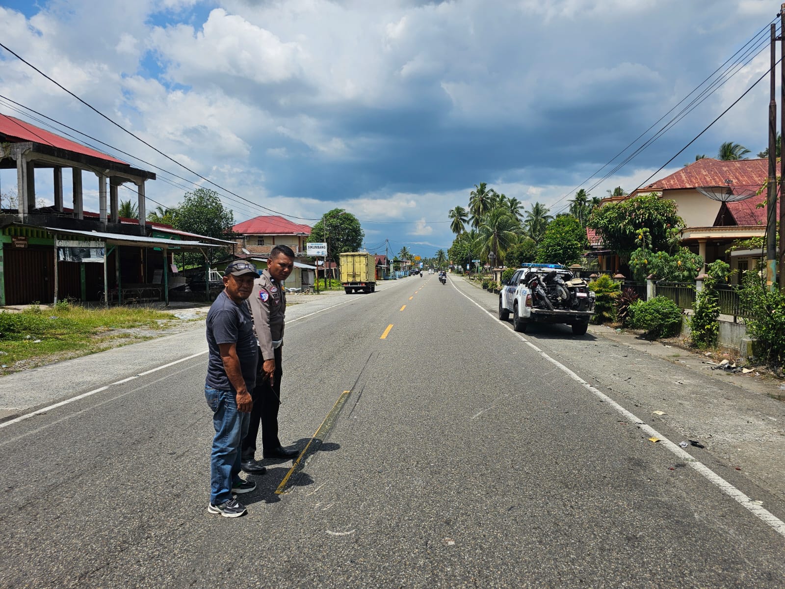 Kecelakaan di Sicincin pada Sabtu (15/11/2025) merenggut nyawa mahasiswi berinisial ZAP (19). Korban tewas usai motornya bertabrakan dengan truk Colt Diesel. (Satlantas Polres Padangpariaman)