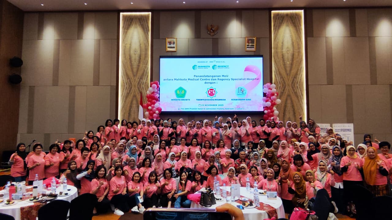 Mahkota Medical Centre, dan Regency Specialist Hospital edukasi masyarakat tentang pencegahan dan deteksi dini kanker payudara, Sabtu (15/11/2025).
