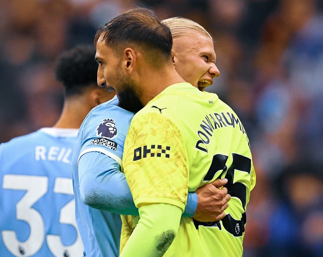 Penyerang Erling Haaland dan Kiper Gianluigi Donnarumma, dua bintang Manchester City, siap duel di laga Italia vs Norwegia.(Foto: Dok. Instagram @donnarumma).