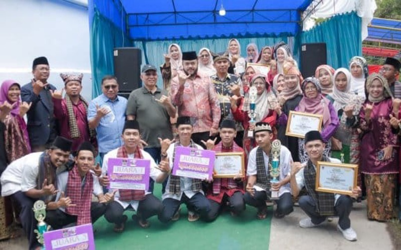 Festival Marandang digelar di Tanjung Saba Pitameh sebagai realisasi pokir DPRD Padang Yendril untuk pelestarian budaya dan pemberdayaan masyarakat.
