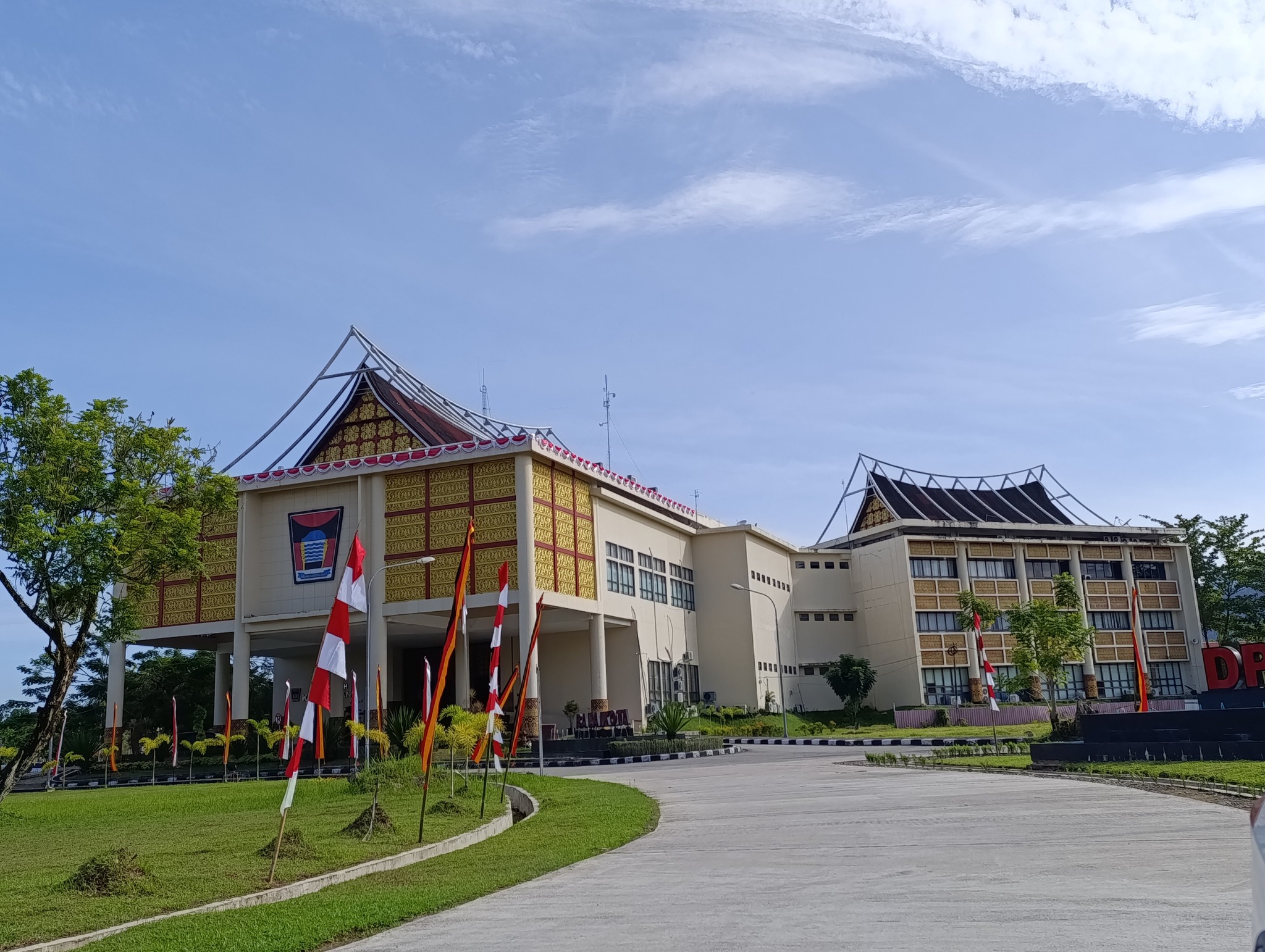 Pemko Padang mulai menerapkan program wajib &ldquo;Rabu Belajar&rdquo; bagi seluruh lurah untuk meningkatkan kompetensi dan memperkuat kualitas pelayanan publik.